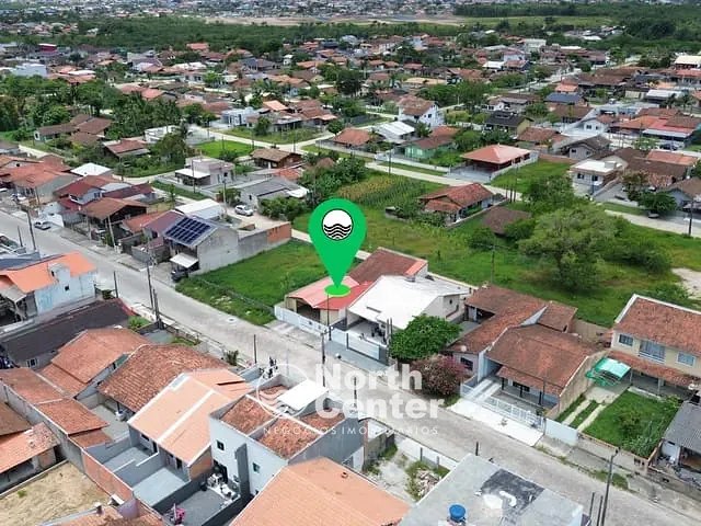 Casa com 234m² 3 quartos e 3 banheiros, à venda, no bairro Costeira em Balneário Barra do Sul
