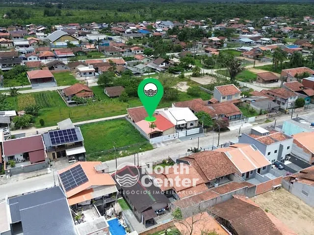 Casa com 234m² 3 quartos e 3 banheiros, à venda, no bairro Costeira em Balneário Barra do Sul