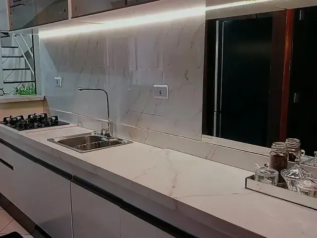 Casa com 10m² 3 quartos e 2 banheiros, para alugar, no bairro Interlagos em Londrina