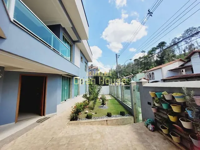 Casa 4 quartos e 5 banheiros, à venda, no bairro Sessenta em Volta Redonda