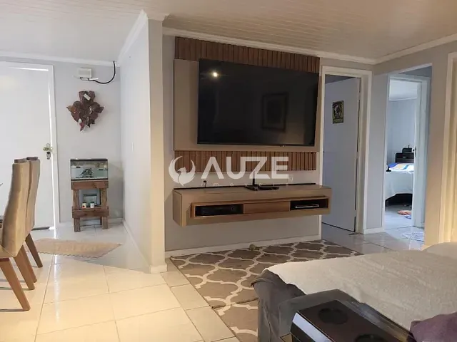Casa com 120m² 3 quartos e 2 banheiros, à venda, no bairro Xaxim em Curitiba