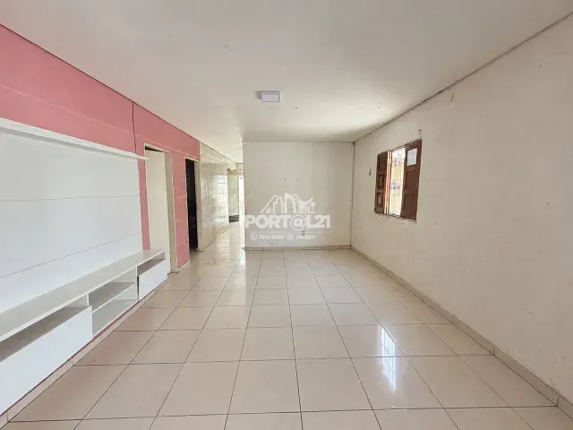 Casa 3 quartos e 2 banheiros, à venda, no bairro Vila Eduardo em Petrolina
