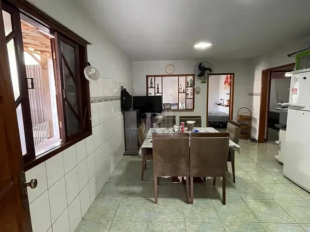 Casa 3 quartos e 1 banheiro, à venda, no bairro Nova Descoberta em Tijucas