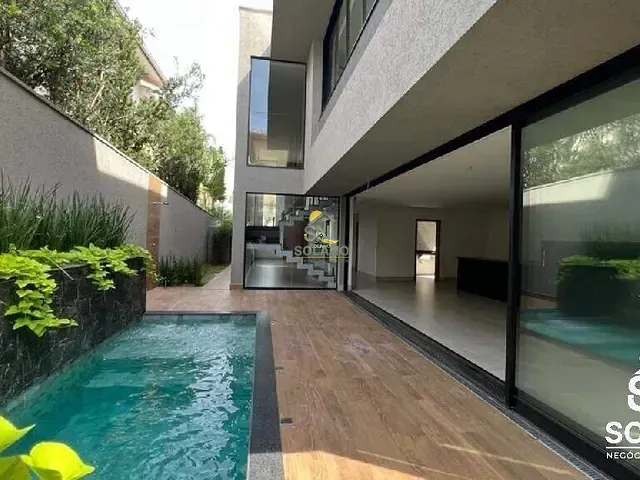 Casa com 290m² 4 quartos e 6 banheiros, à venda, no bairro Jardins Madri em Goiânia