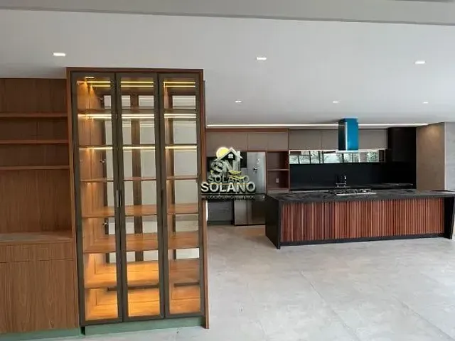 Casa com 290m² 4 quartos e 6 banheiros, à venda, no bairro Jardins Madri em Goiânia