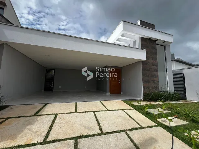 Casa com 374m² 3 quartos e 3 banheiros, à venda, no bairro Santos Dumont em Juiz de Fora