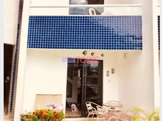 Casa 2 quartos e 2 banheiros, à venda, no bairro Olivença em Ilhéus