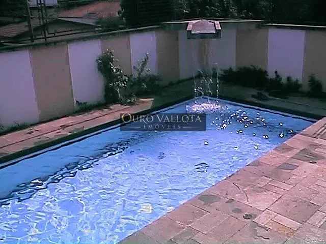 Casa com 500m² 4 quartos e 3 banheiros, para alugar, no bairro Vila Brasílio Machado em São Paulo