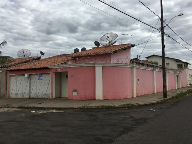 Foto do Casa - Casa  residencial para locação, Jardim Elza Amuí I, Uberaba. | ZUCATO IMOBILIARIA LTDA
