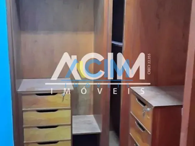 Casa com 254m², à venda, no bairro Centro em Jaguariúna