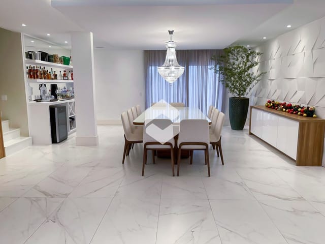 Casa com 375m² 3 quartos e 4 banheiros, à venda, no bairro Recreio dos Bandeirantes em Rio de Janeiro