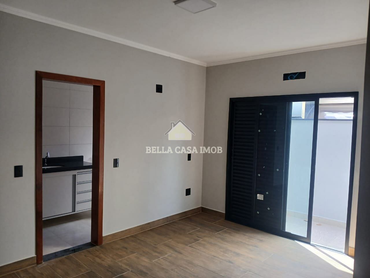 Casa à venda com 3 quartos, 160m² - Foto 4