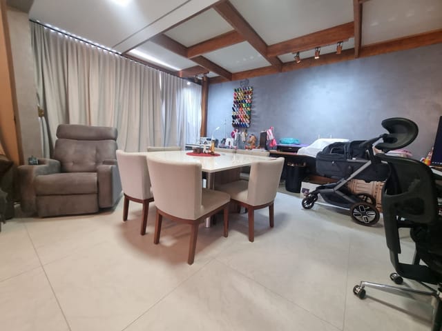 Casa 3 quartos e 3 banheiros, à venda, no bairro Cézar de Souza em Mogi das Cruzes