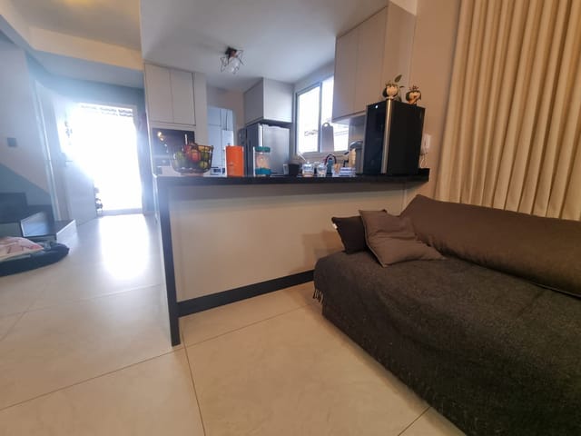 Casa 3 quartos e 3 banheiros, à venda, no bairro Cézar de Souza em Mogi das Cruzes
