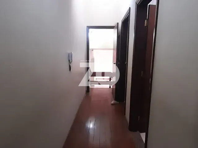 Casa com 279m² 4 quartos e 1 banheiro, à venda, no bairro Parque Jardim Europa em Bauru