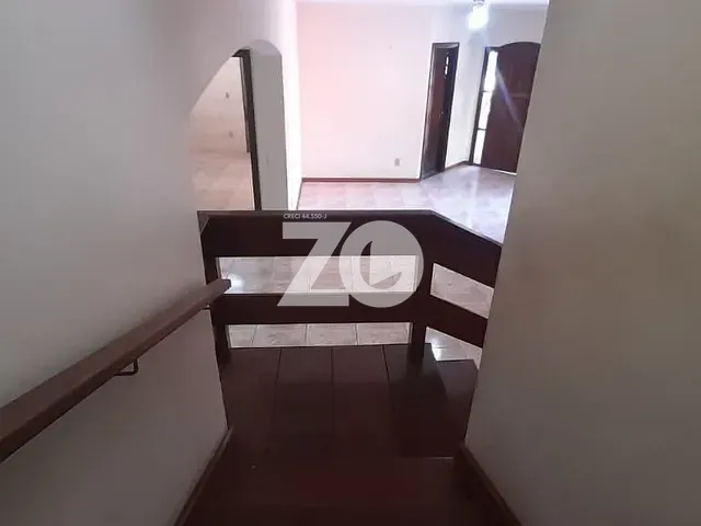 Casa com 279m² 4 quartos e 1 banheiro, à venda, no bairro Parque Jardim Europa em Bauru
