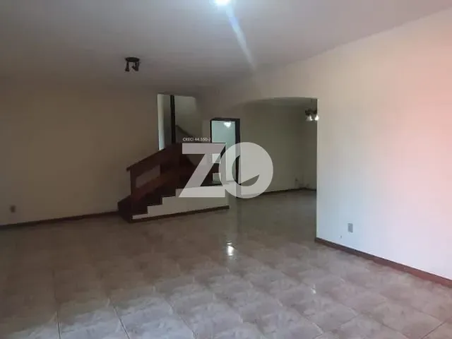 Casa com 279m² 4 quartos e 1 banheiro, à venda, no bairro Parque Jardim Europa em Bauru