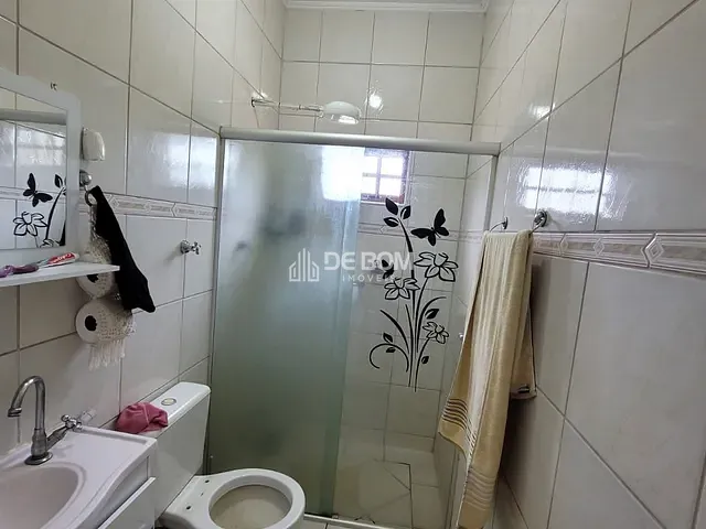Casa com 300m² 3 quartos e 2 banheiros, à venda, no bairro CLUBE UVA em Andradas