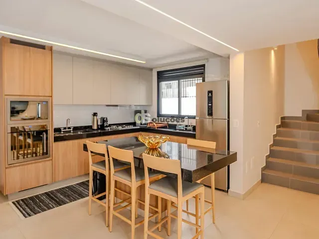 Casa 2 quartos e 3 banheiros, à venda, no bairro Santa Cecília em São Paulo