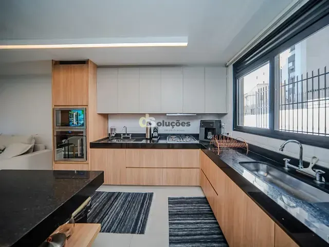 Casa 2 quartos e 3 banheiros, à venda, no bairro Santa Cecília em São Paulo