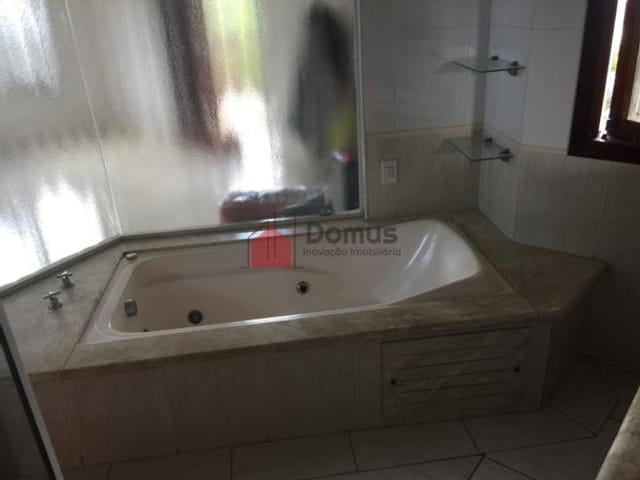 Casa com 450m², à venda, no bairro Condomínio Real Ville em Pindamonhangaba