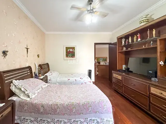 Casa com 461m² 5 quartos e 8 banheiros, à venda, no bairro Alphaville em Santana de Parnaíba