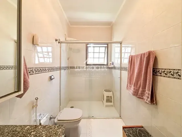 Casa com 461m² 5 quartos e 8 banheiros, à venda, no bairro Alphaville em Santana de Parnaíba