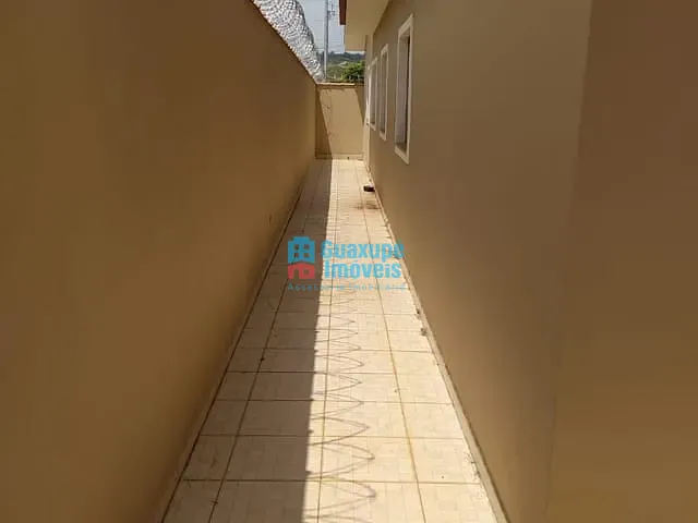 Casa com 300m², à venda, no bairro NOVA FLORESTA em GUAXUPÉ
