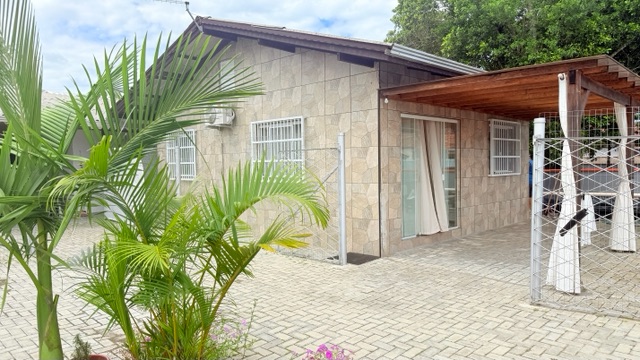 Foto do Casa - Casa para locação semimobiliada próximo a lagoa , Costeira, Balneário Barra do Sul, SC | North Center