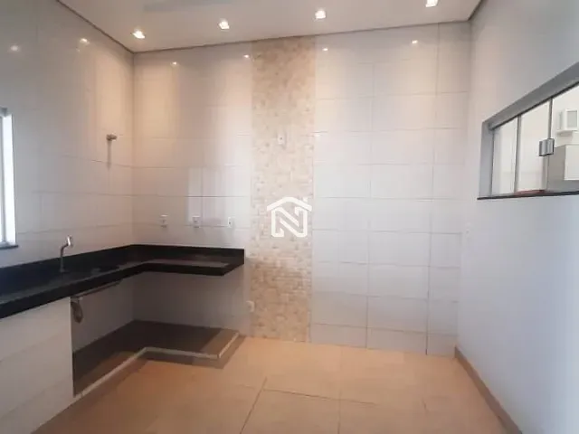 Casa com 280m² 3 quartos e 1 banheiro, para alugar, no bairro Jardim Paulista em Paraíso do Tocantins