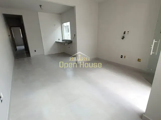 Casa 2 quartos e 1 banheiro, à venda, no bairro Morada do Vale (Califórnia da Barra) em Barra do Piraí