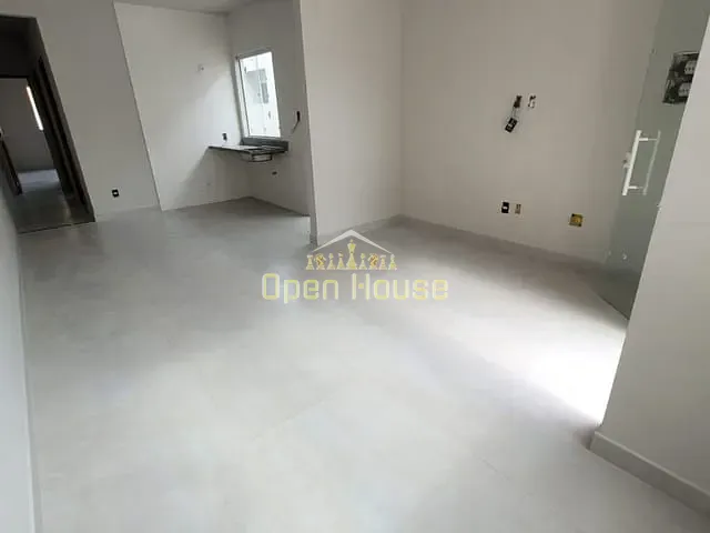 Casa 2 quartos e 1 banheiro, à venda, no bairro Morada do Vale (Califórnia da Barra) em Barra do Piraí