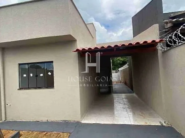 Casa com 180m² 2 quartos e 1 banheiro, à venda, no bairro Residencial Triunfo em Goianira