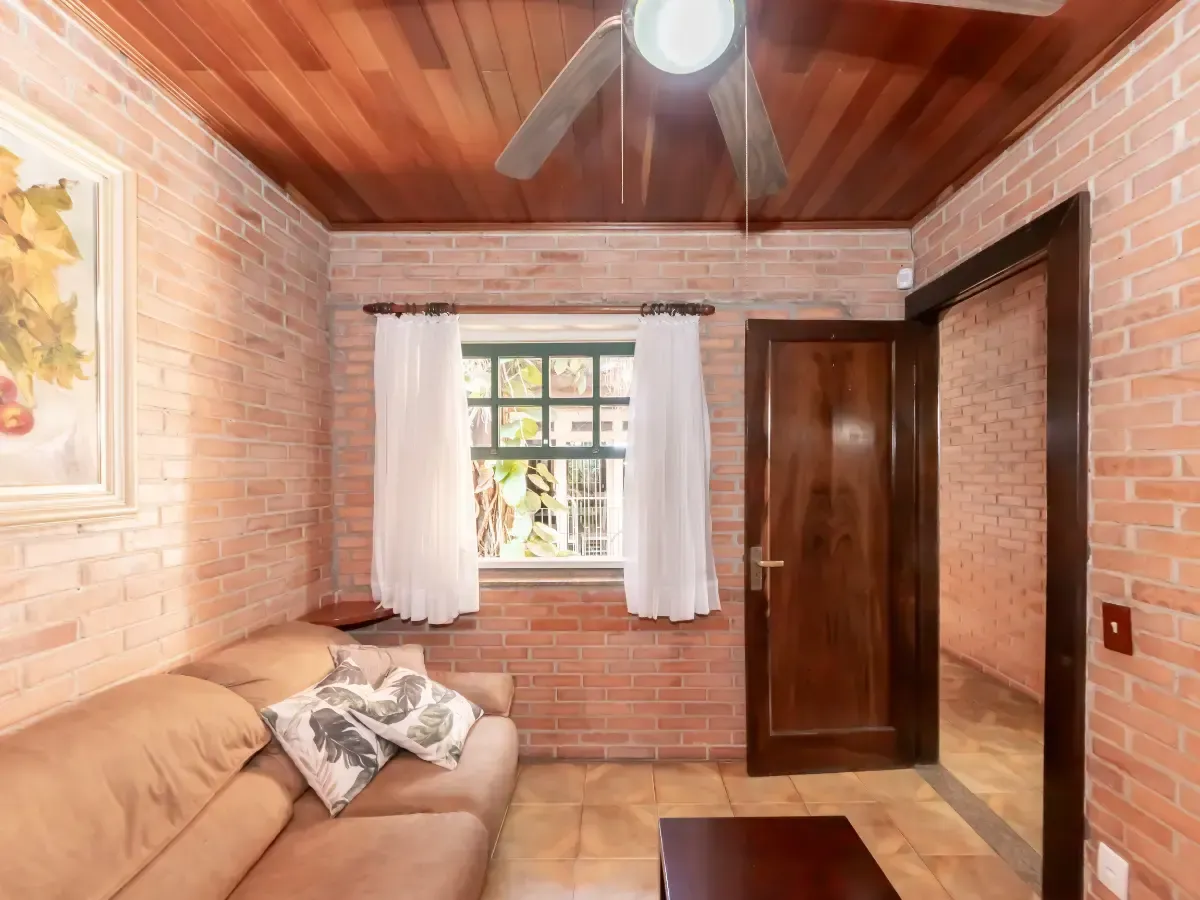Casa à venda com 4 quartos, 350m² - Foto 16