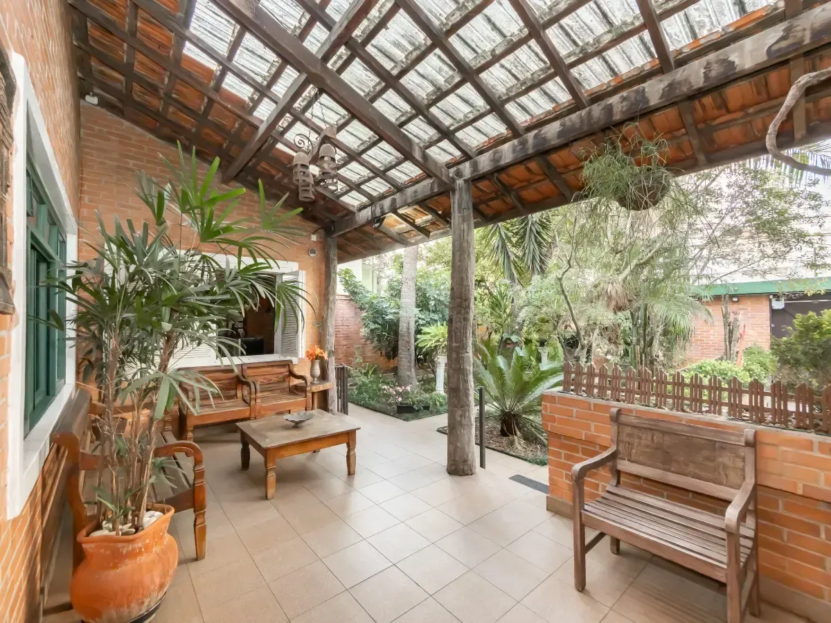 Casa à venda com 4 quartos, 350m² - Foto 35