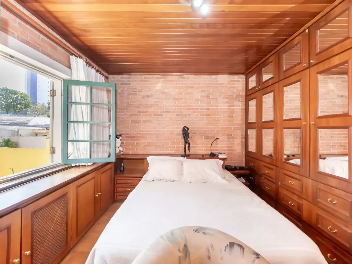 Casa à venda com 4 quartos, 350m² - Foto 11