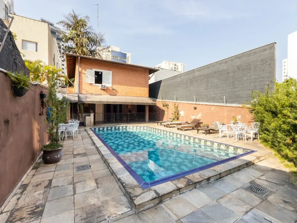 Casa à venda com 4 quartos, 350m² - Foto 39