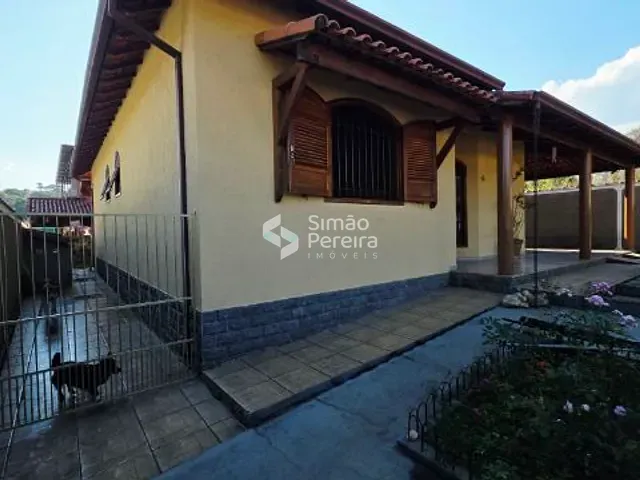 Casa com 350m² 3 quartos e 3 banheiros, à venda, no bairro Balança  em Simão Pereira