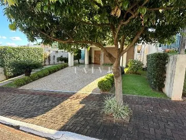 Casa com 365m² 3 quartos e 1 banheiro, à venda, no bairro Residencial José Lázaro Gouvea em Londrina