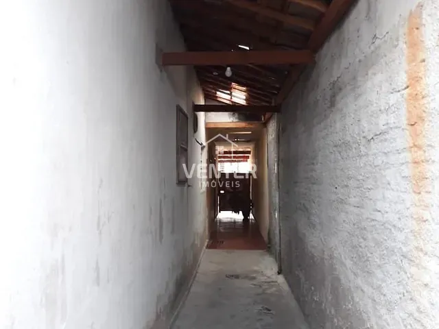 Casa com 300m², à venda, no bairro Parque Paduan em Taubaté