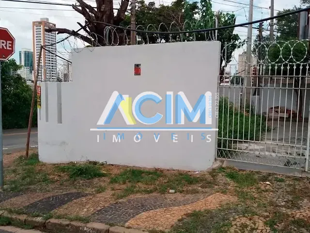 Casa com 253m², à venda, no bairro Taquaral em Campinas