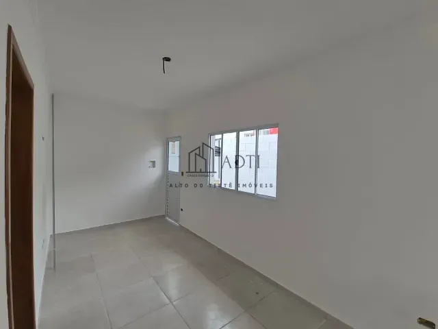 Casa 2 quartos e 1 banheiro, à venda, no bairro Vila São Paulo em Mogi das Cruzes