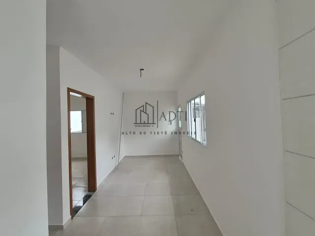 Casa 2 quartos e 1 banheiro, à venda, no bairro Vila São Paulo em Mogi das Cruzes
