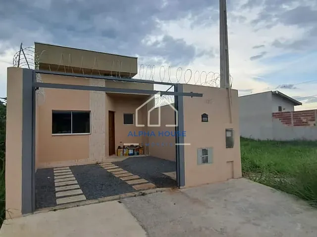 Casa com 125m² 2 quartos e 1 banheiro, à venda, no bairro Residencial e Comercial Portal dos Eucaliptos em Pindamonhangaba