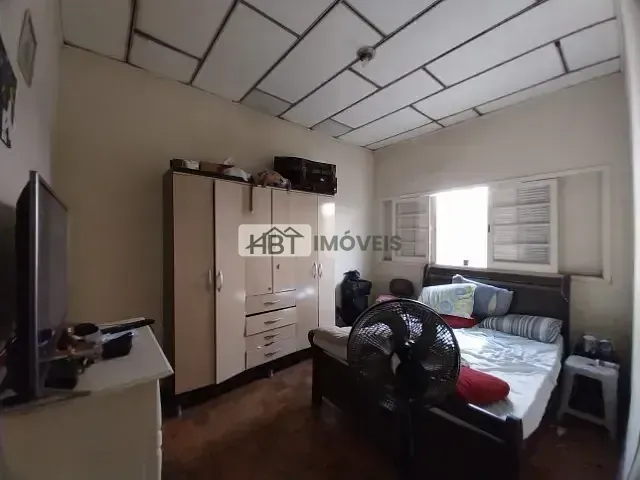 Casa com 252m² 3 quartos e 1 banheiro, à venda, no bairro Jardim Terra Branca em Bauru