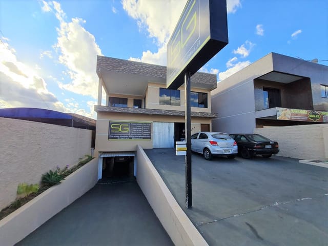 Casa com 528m² 3 quartos e 4 banheiros, à venda, no bairro Neves em Ponta Grossa