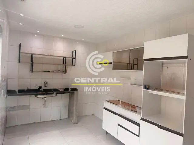 Casa 3 quartos e 2 banheiros, para alugar, no bairro Manilha em Itaboraí