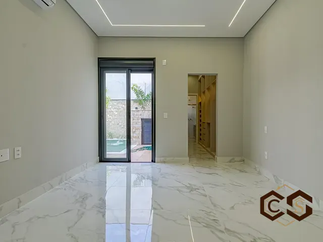 Casa com 300m² 3 quartos e 3 banheiros, à venda, no bairro Itaici em Indaiatuba
