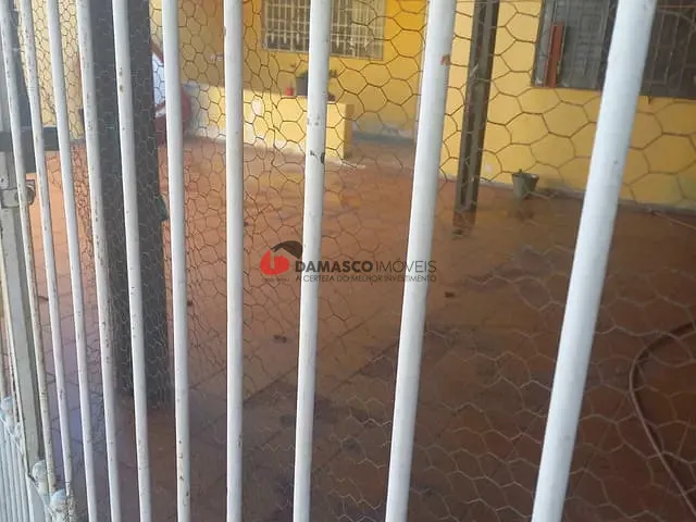 Casa com 230m² 1 quarto e 1 banheiro, à venda, no bairro Parque São Rafael em São Paulo