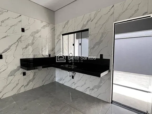 Casa com 150m² 2 quartos e 2 banheiros, à venda, no bairro Jardim da Balsa II em Americana